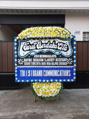 Papan Bunga Duka di Madras Hulu